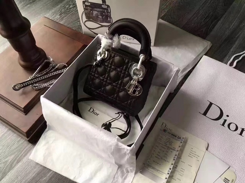 Super Perfect Dior Hangbag-009