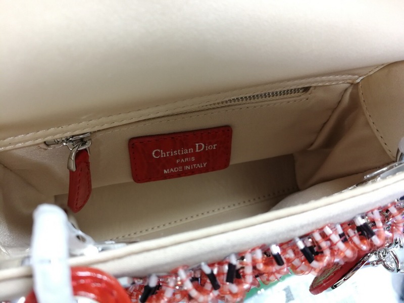 Super Perfect Dior Hangbag-024