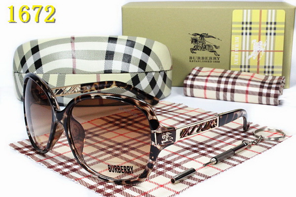 Burberry Sunglasses AAA-174