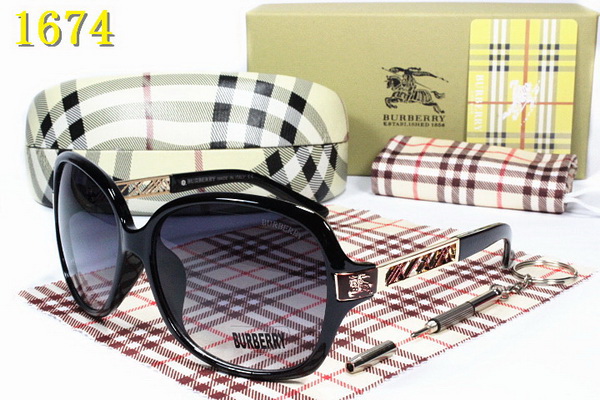Burberry Sunglasses AAA-176