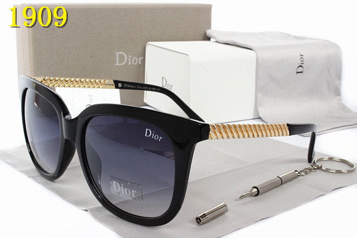 Dior sunglasses AAA-665
