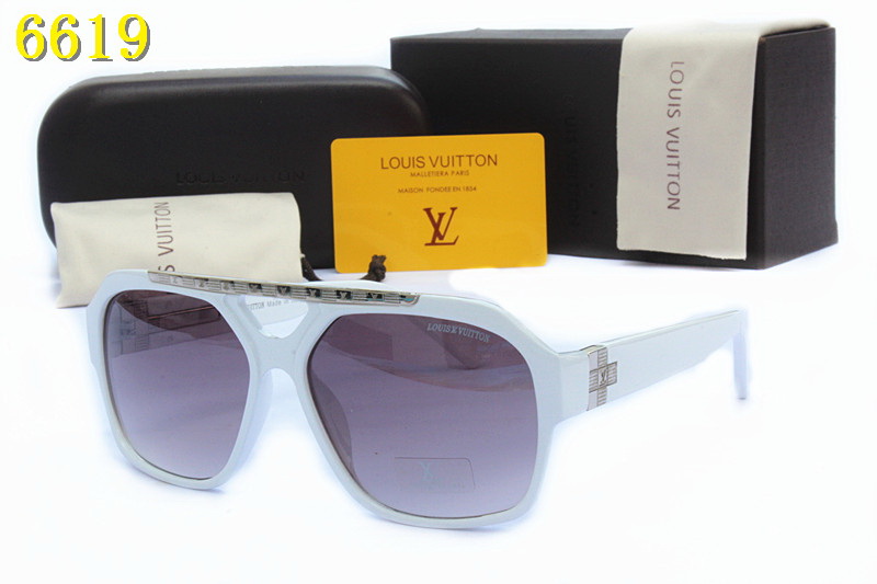 LV Sunglasses AAA-332