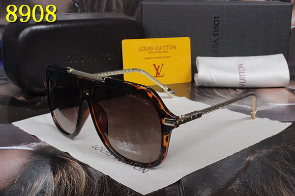 LV Sunglasses AAA-364