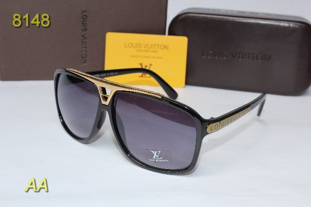 LV Sunglasses AAA-367