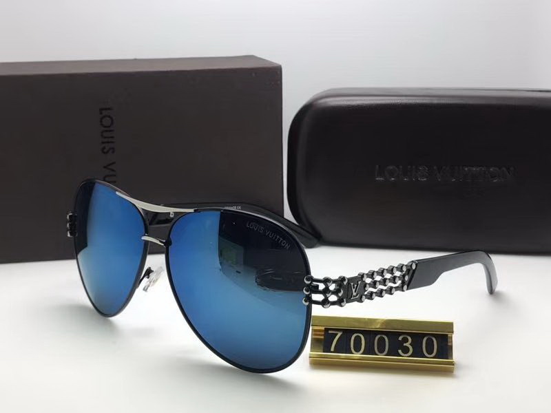 LV Sunglasses AAA-392
