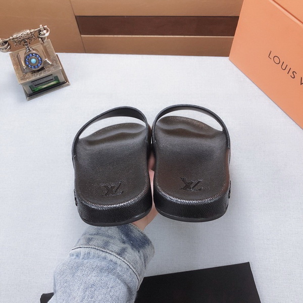 LV men slippers AAA-304(38-45)