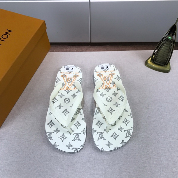 LV men slippers AAA-345(38-45)