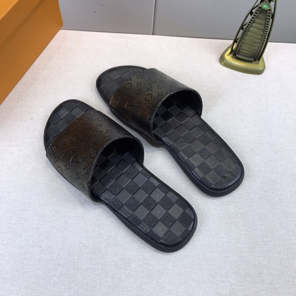 LV men slippers AAA-347(38-45)