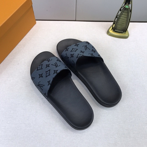 LV men slippers AAA-351(38-45)