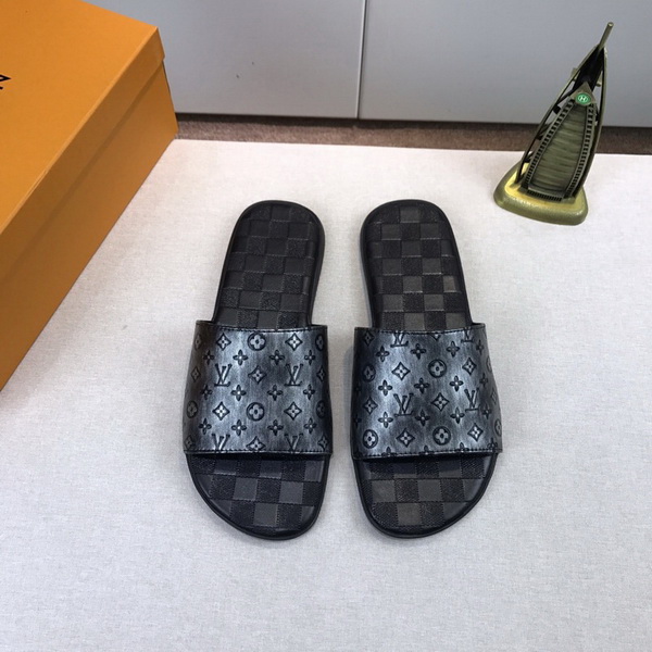 LV men slippers AAA-352(38-45)