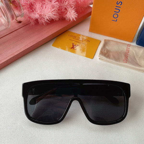 LV Sunglasses AAAA-1318