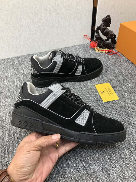 LV Men shoes 1：1 quality-3493