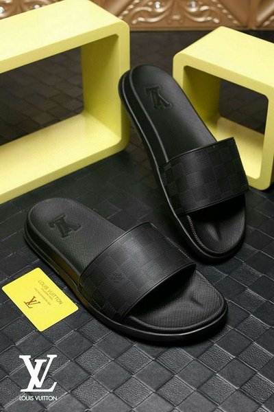 LV men slippers AAA-624