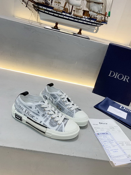 Dior men Shoes 1：1 quality-161
