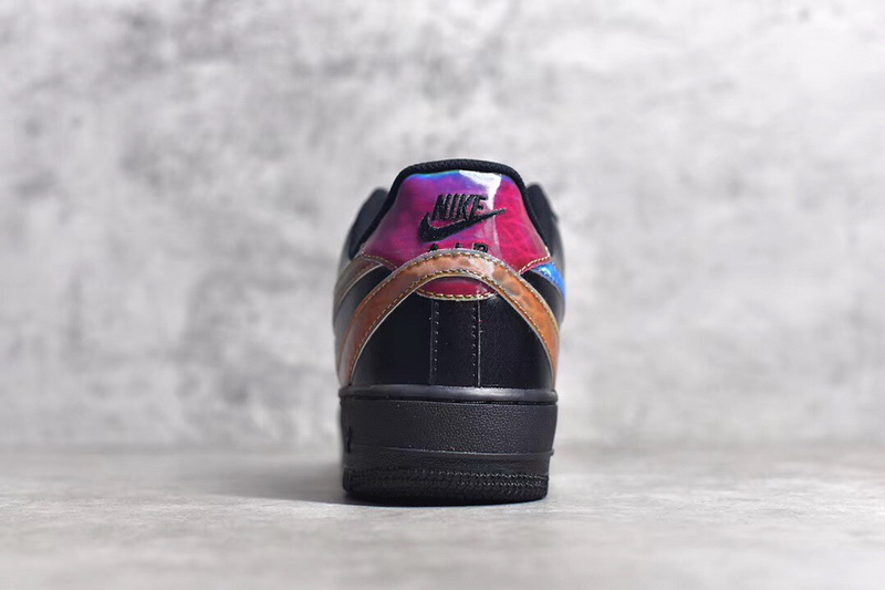 Authentic Nike Air Force 1'07 LV8