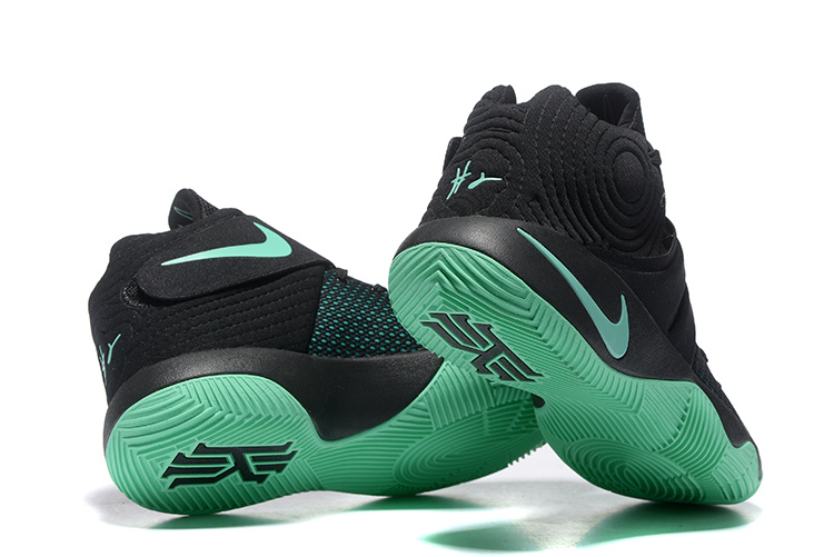 Kyrie Irving 2-007