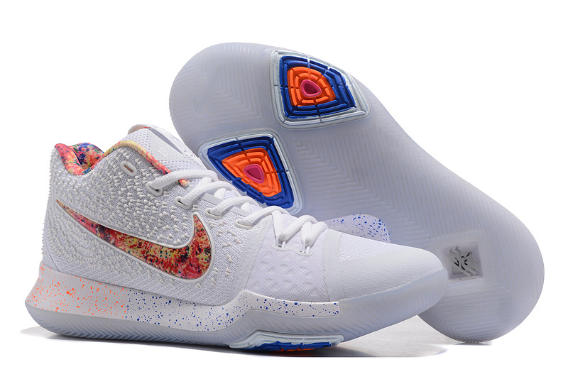 Kyrie Irving 3-040