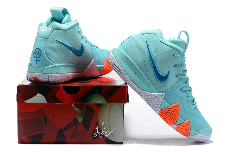 Kyrie Irving 4-037