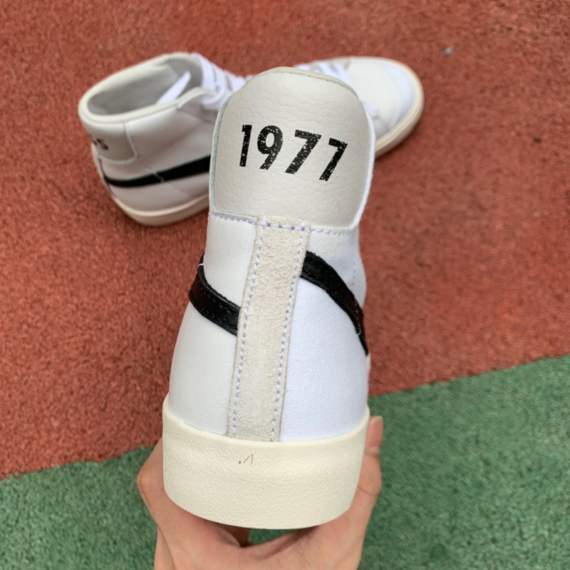 Authentic Nike Blazer Mid 77 Vintage Slam Jam