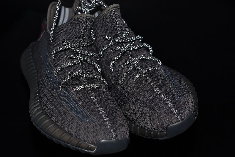 Authentic Yeezy 350 V2 Boost Black Static (only lace reflective) 