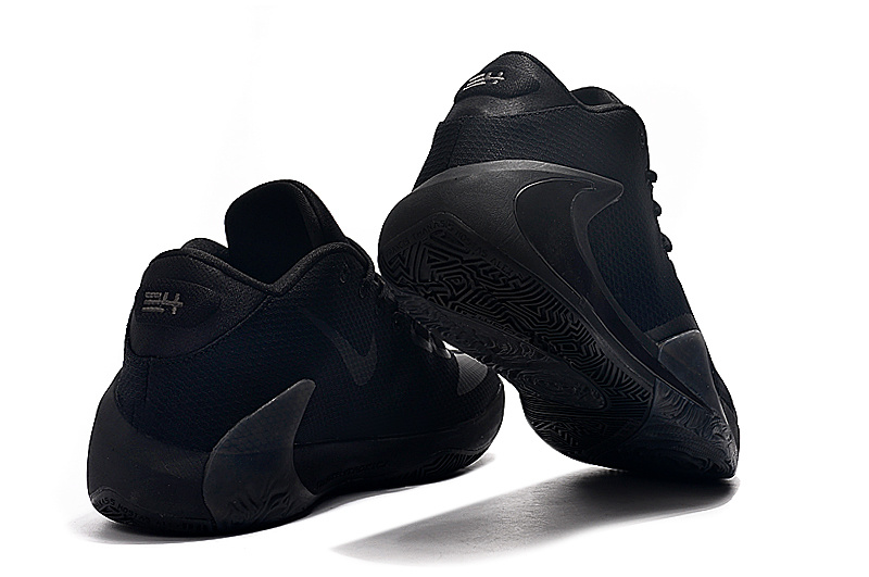 Nike Zoom Freak 1 “Triple Black”
